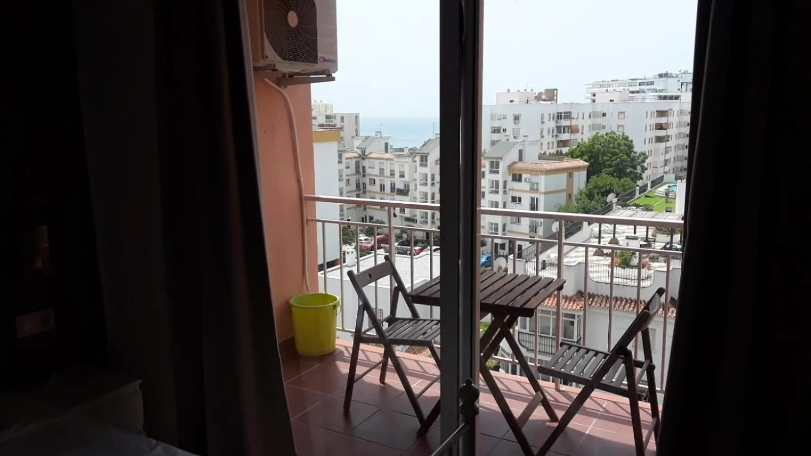 Costa Del Sol Apartments 토레몰리노스 스페인