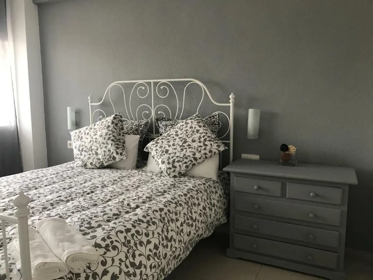 Costa Del Sol Apartments 토레몰리노스 0*,
